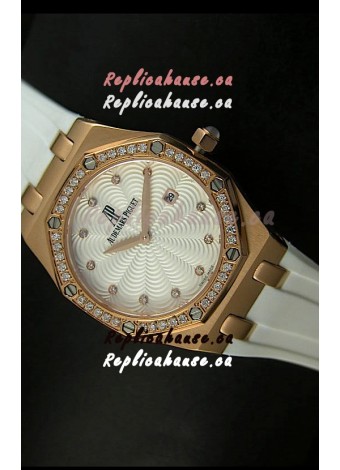 Audemars Piguet Royal Oak Ladies Quartz Replica Watch in Pink Gold Case