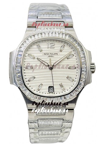 Patek Philippe Nautilus 7118 35MM 1:1 Stainless Steel White Dial 1:1 Mirror Replica Watch