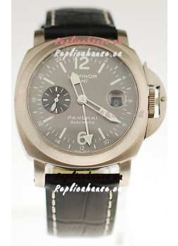 Panerai Luminor GMT Swiss Replica Watch